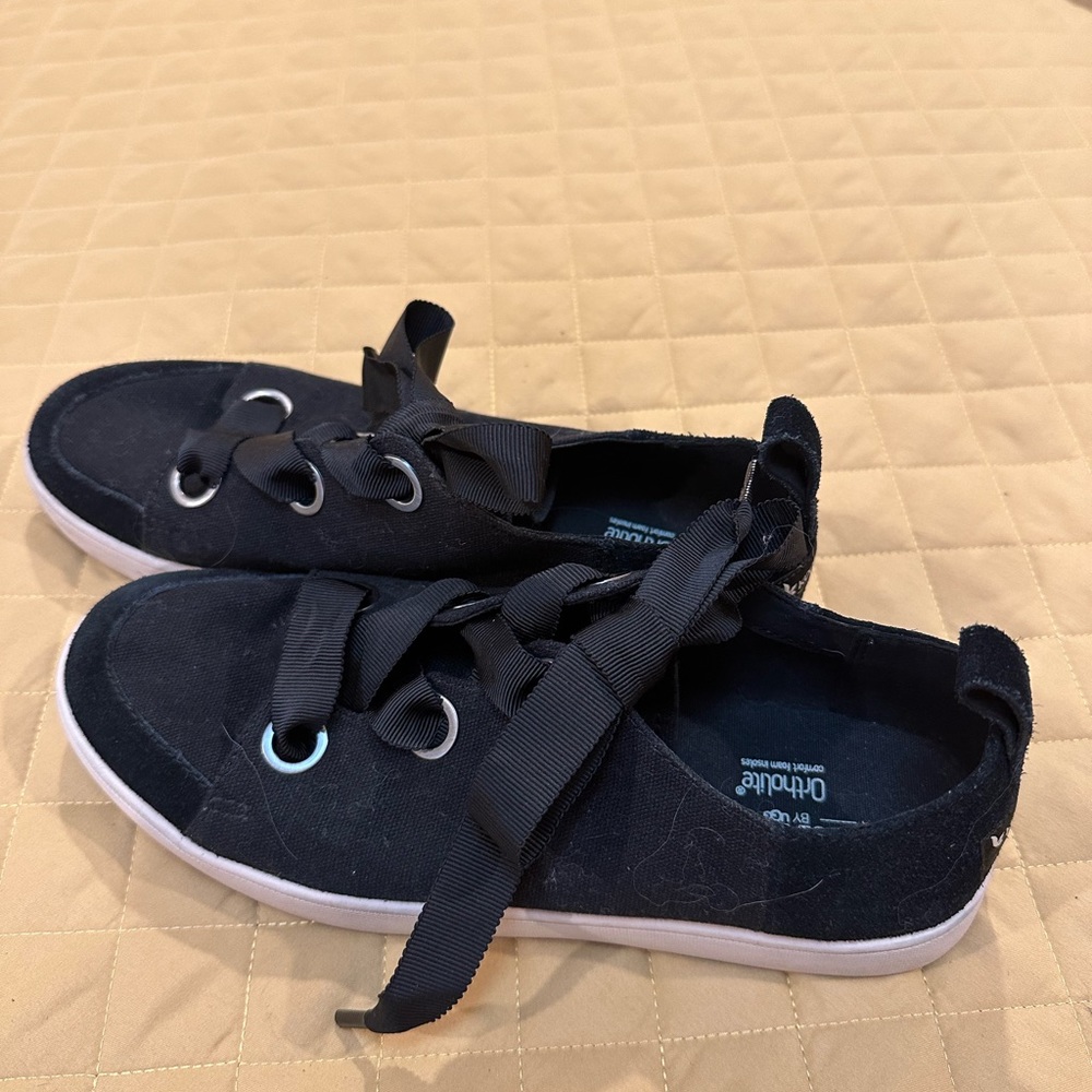 Koolaburra by UGG Penley sneakers
